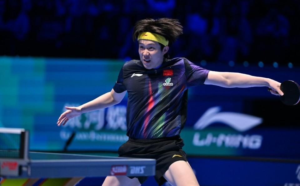 开云体育-直落三局轻松胜出！王楚钦3-0横扫卢伟，两连胜晋级世界杯16强